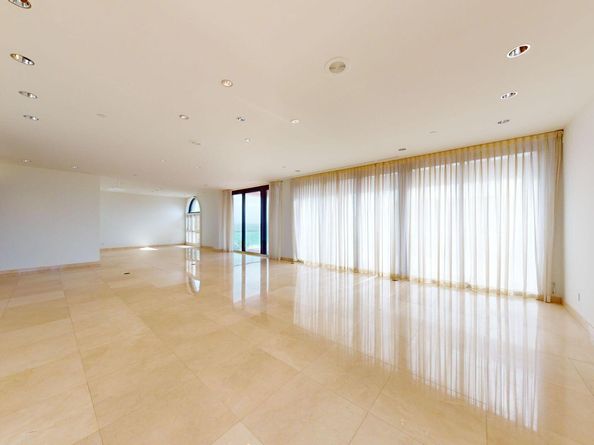2 N Breakers Row N Ph4, Palm Beach FL 33480