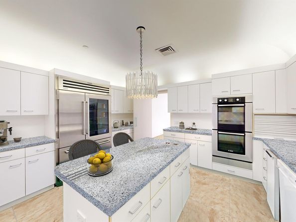 2 N Breakers Row N Ph4, Palm Beach FL 33480