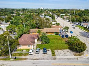 25 NW 11th St, Fort Lauderdale FL 33311