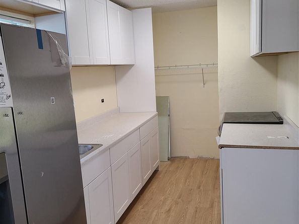 25 NW 11th St, Fort Lauderdale FL 33311