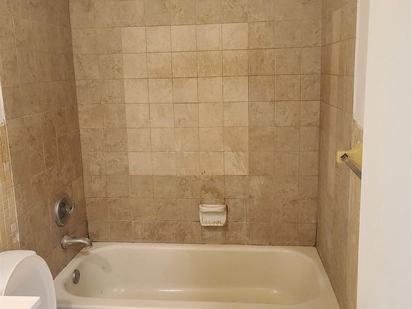 25 NW 11th St, Fort Lauderdale FL 33311