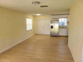 25 NW 11th St, Fort Lauderdale FL 33311