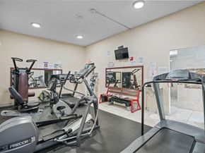 3001 NW 46th Ave 404, Lauderdale Lakes FL 33313