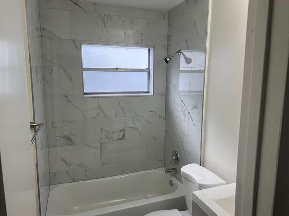 11410 NW 39TH St, Coral Springs FL 33065