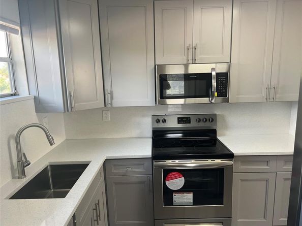 11410 NW 39TH St, Coral Springs FL 33065