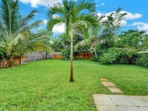 820 NE 17th Street, Fort Lauderdale FL 33305