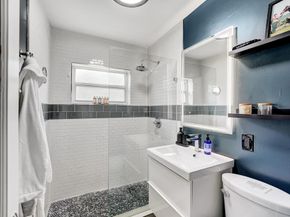 820 NE 17th Street, Fort Lauderdale FL 33305