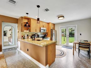 820 NE 17th Street, Fort Lauderdale FL 33305