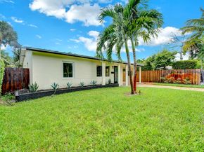820 NE 17th Street, Fort Lauderdale FL 33305