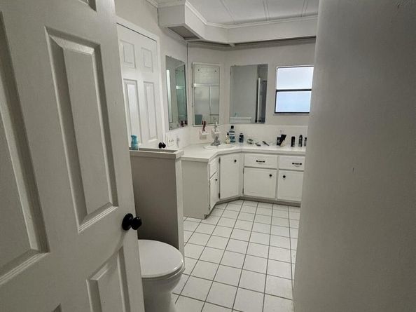 3271 Fairway Drive, Pompano Beach FL 33069