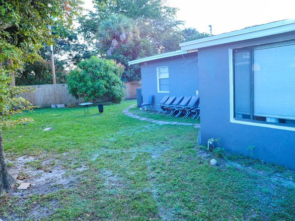 3420 NW 5th Court, Lauderhill FL 33311