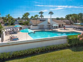 7485 Glendevon Lane 1105, Delray Beach FL 33446
