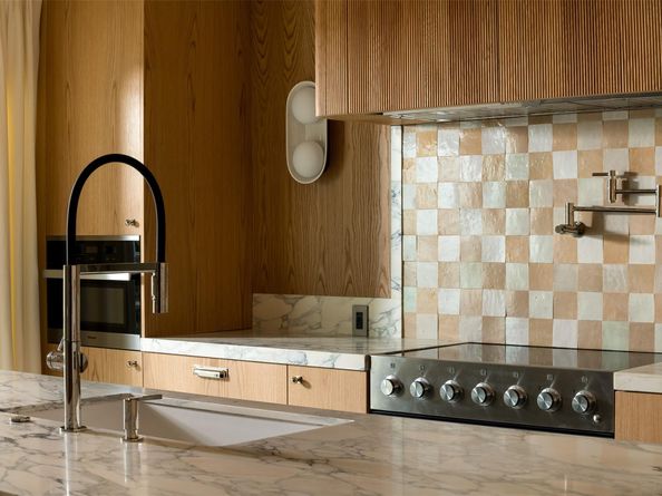 3061 NE 42nd St, Fort Lauderdale FL 33308