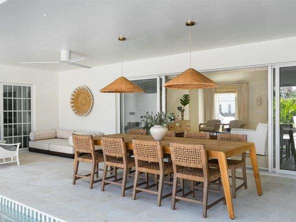 3061 NE 42nd St, Fort Lauderdale FL 33308