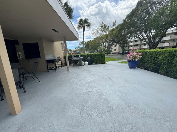 2400 Deer Creek Country Club Blvd 207, Deerfield Beach FL 33442