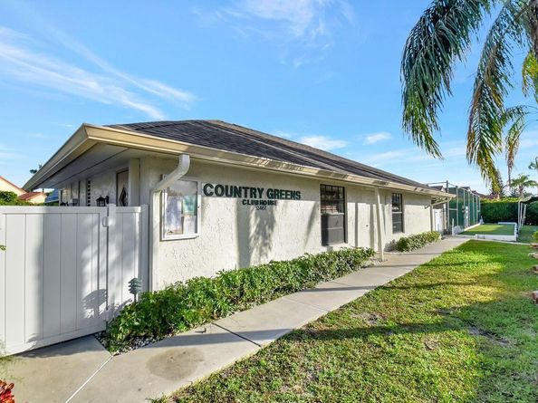12233 Country Greens Boulevard, Boynton Beach FL 33437
