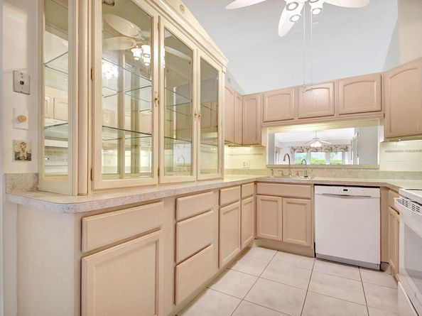 12233 Country Greens Boulevard, Boynton Beach FL 33437