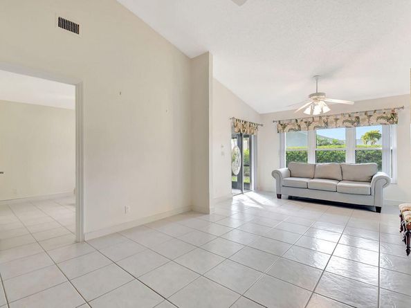 12233 Country Greens Boulevard, Boynton Beach FL 33437
