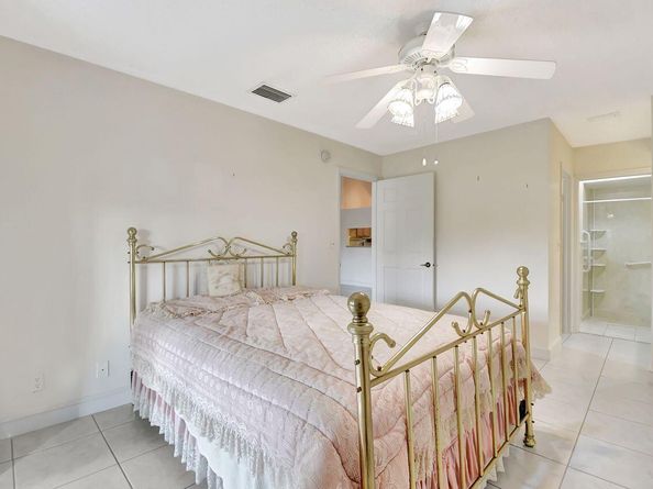 12233 Country Greens Boulevard, Boynton Beach FL 33437
