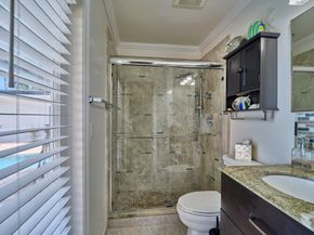 4800 NE 13th Ter, Oakland Park FL 33334