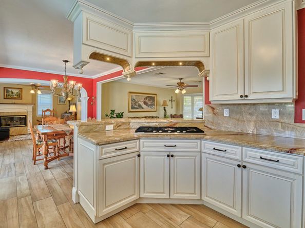 4800 NE 13th Ter, Oakland Park FL 33334