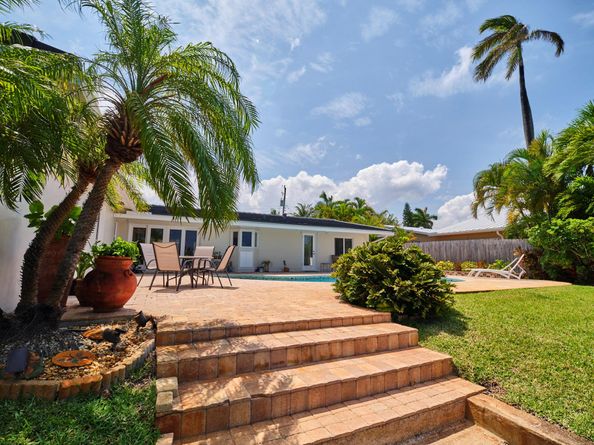 4800 NE 13th Ter, Oakland Park FL 33334