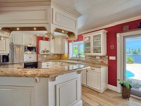 4800 NE 13th Ter, Oakland Park FL 33334