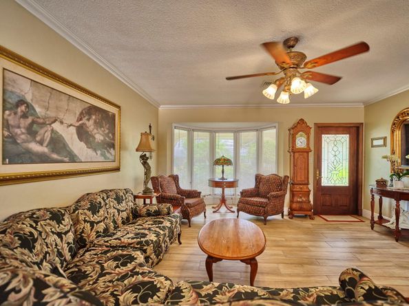 4800 NE 13th Ter, Oakland Park FL 33334