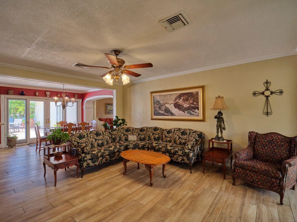 4800 NE 13th Ter, Oakland Park FL 33334