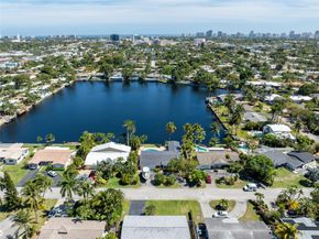 4800 NE 13th Ter, Oakland Park FL 33334