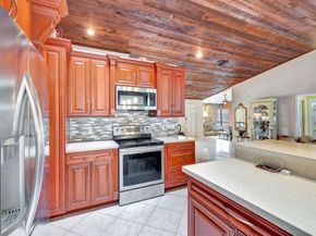 5230 NW 73rd Way, Lauderhill FL 33319
