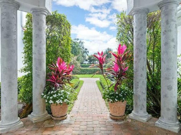 14471 Equestrian Way, Wellington FL 33414