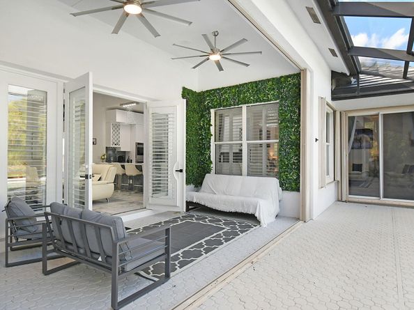 15700 Carrera Lane, Wellington FL 33414