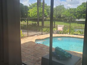 1348 NW 113th Ter, Coral Springs FL 33071