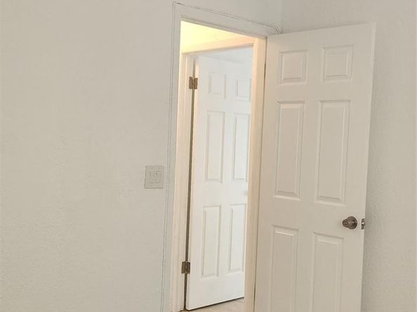 2829 NW 9th Pl, Fort Lauderdale FL 33311