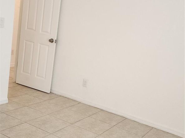 2829 NW 9th Pl, Fort Lauderdale FL 33311