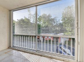 1220 NE 3rd St 205, Fort Lauderdale FL 33301