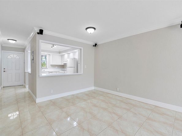 1220 NE 3rd St 205, Fort Lauderdale FL 33301