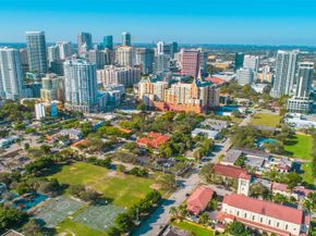 1220 NE 3rd St 205, Fort Lauderdale FL 33301