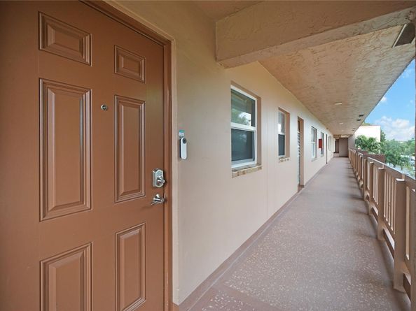 9660 Sunrise Lakes Blvd 301, Sunrise FL 33322