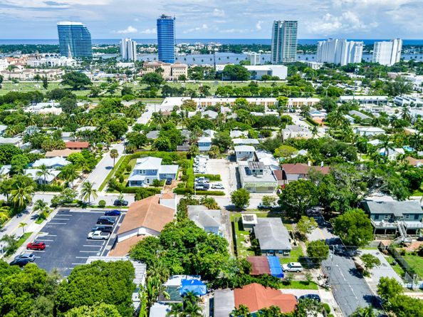 1311 Georgia Avenue, West Palm Beach FL 33401