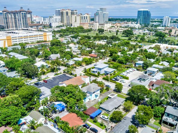 1311 Georgia Avenue, West Palm Beach FL 33401