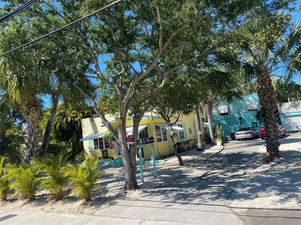 825 W Las Olas Blvd, Fort Lauderdale FL 33312