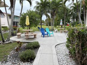 138 Waltham F, West Palm Beach FL 33417