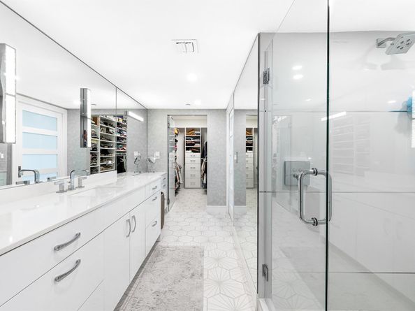 100 SE 5th Avenue 302, Boca Raton FL 33432