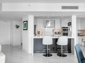 100 SE 5th Avenue 302, Boca Raton FL 33432