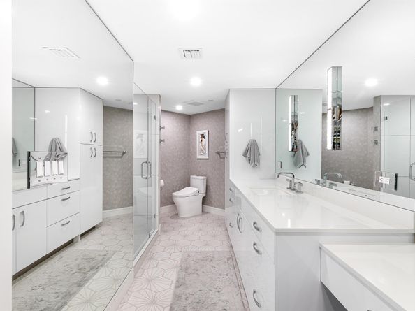 100 SE 5th Avenue 302, Boca Raton FL 33432