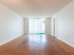 2711 N Pine Island Rd 112, Sunrise FL 33322