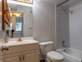 2711 N Pine Island Rd 112, Sunrise FL 33322