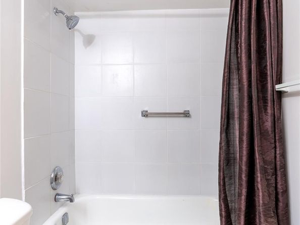 2711 N Pine Island Rd 112, Sunrise FL 33322